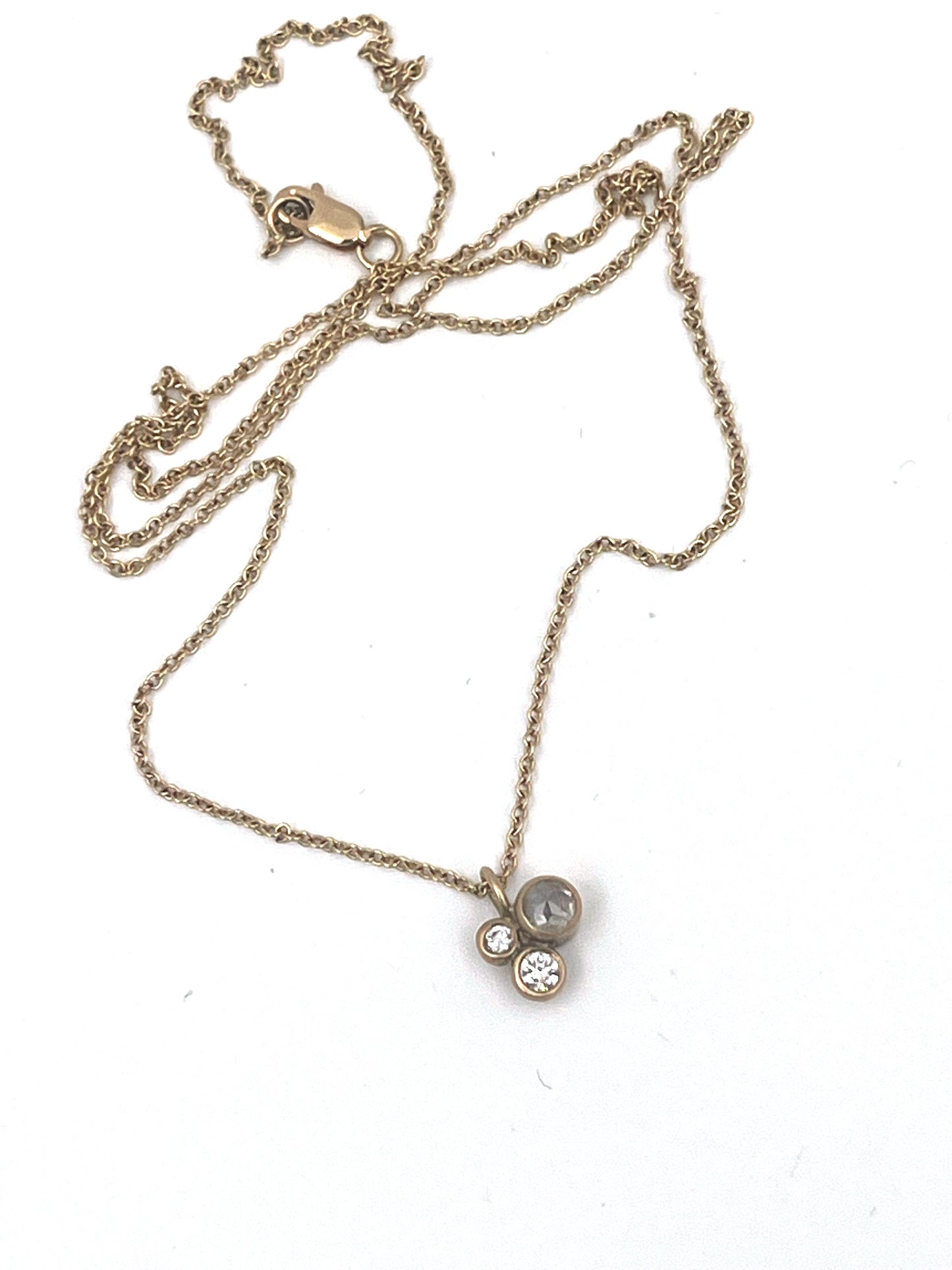 Cluster necklace