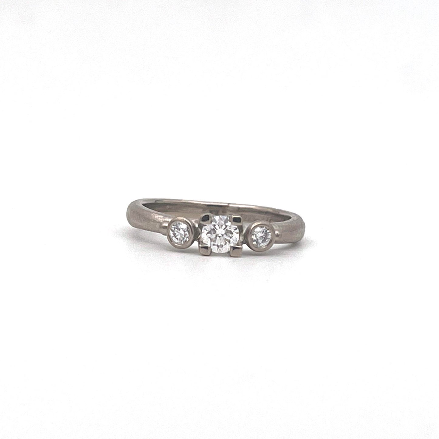 Bubbles ring